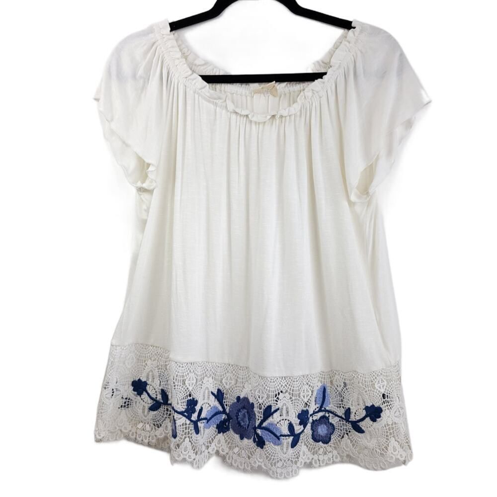 Adiva Off-Shoulder Lace Embroidered Floral Top - Picture 2 of 11